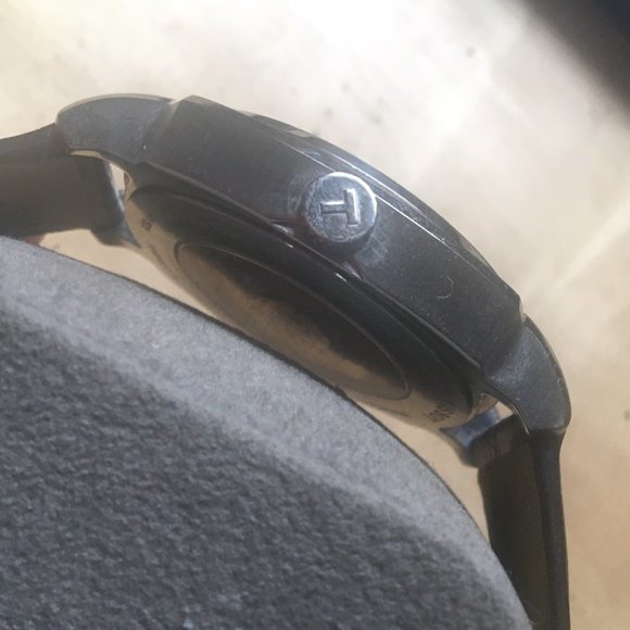 Lightly Used Tissot Dress Watch w/ Leather 'Croc' style band Automatic ETA 2824 - Picture 8 of 8